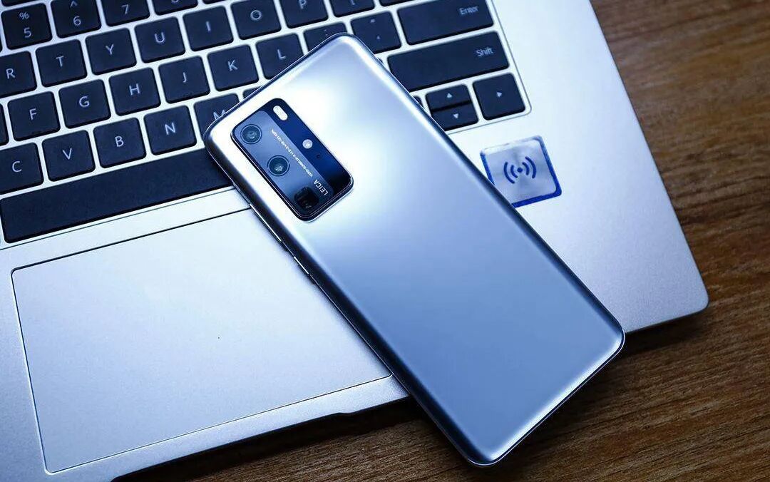 鋁創(chuàng)新紀元 – 也許，我們曾以另一種方式握過手